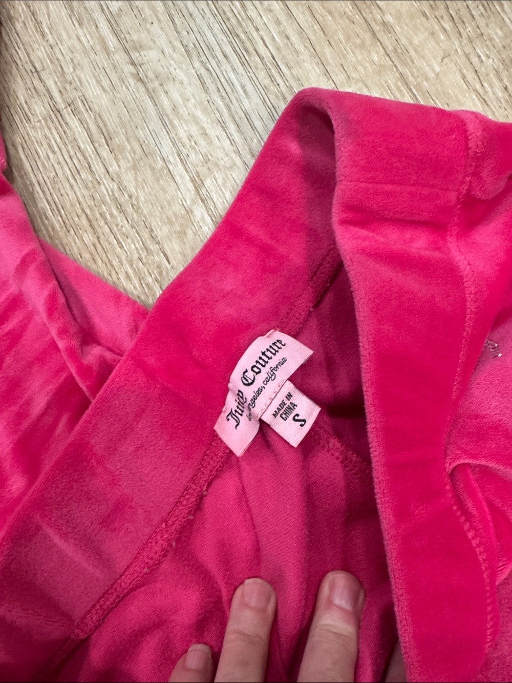 Y2K Juicy Women's Pink Velour Zip Hoodie & Wide-Leg Pants Set - Picture 4 of 9